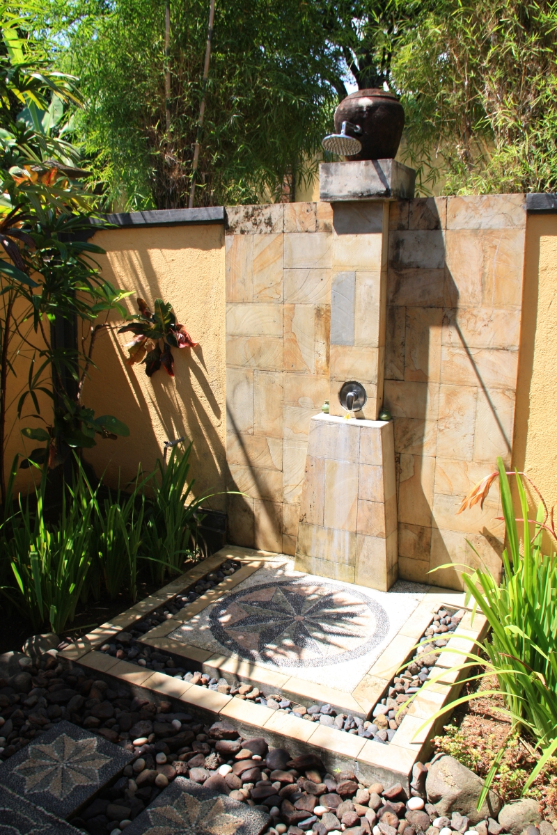 21 Wonderful Outdoor Shower and Bathroom Design Ideas - BeautyHarmonyLife