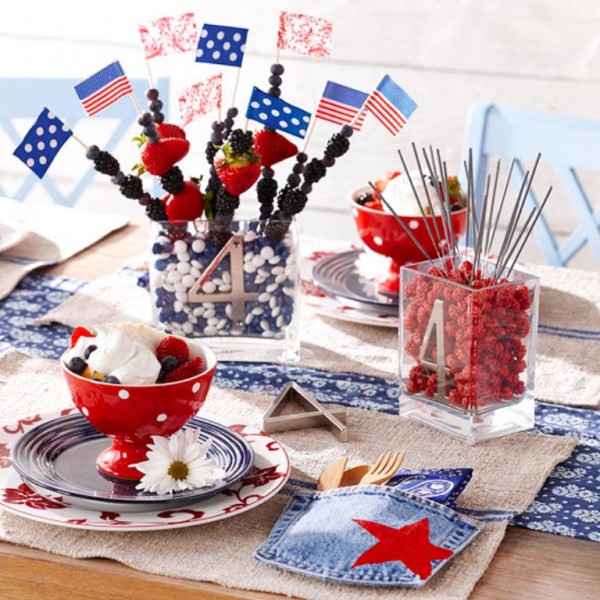 20 Lovely Patriotic Celebration Table Ideas