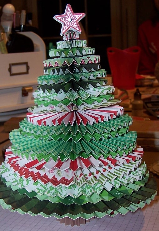 23 Magnificent DIY Christmas Trees and Ornaments - BeautyHarmonyLife