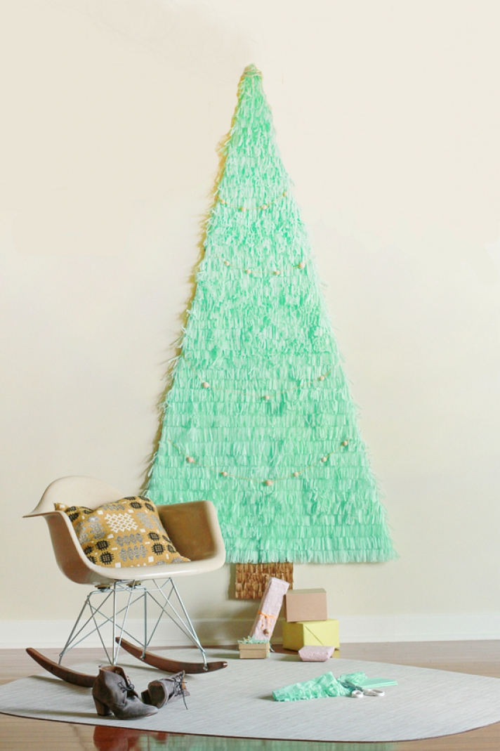 23 Creative And Unusual DIY Christmas Tree Ideas