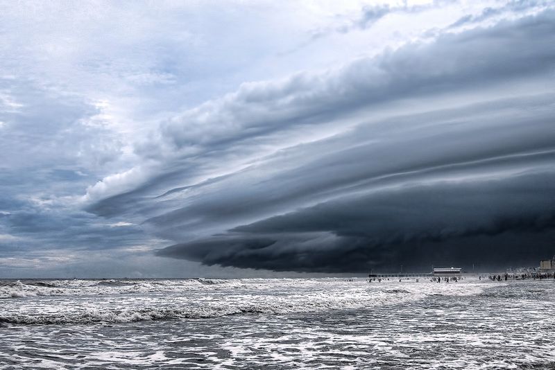 17 Beautiful Photos of Incoming Storm Clouds
