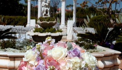 Be the Boss of Your Wedding Venue Florals