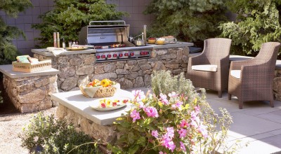 6 Great Pieces of Outdoor Kitchen Equipment