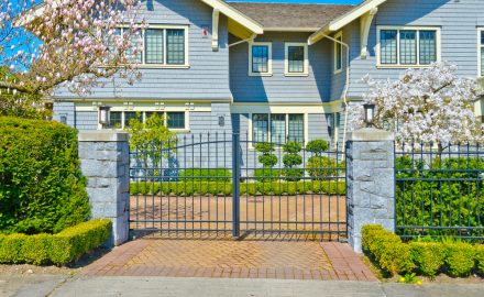 Top Factors To Be Considered Before You Choose A Gate For Your Home