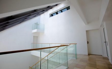 Why Glass Balustrading Is Advantageous for Commercial Needs