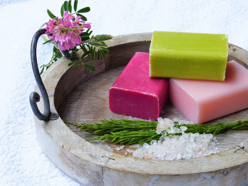 DIY: A Recipe for Homemade Soap from Combination of Oils