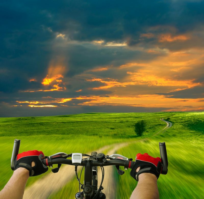 4 Solid Tips for Going on Your First Long-distance Bike Adventure