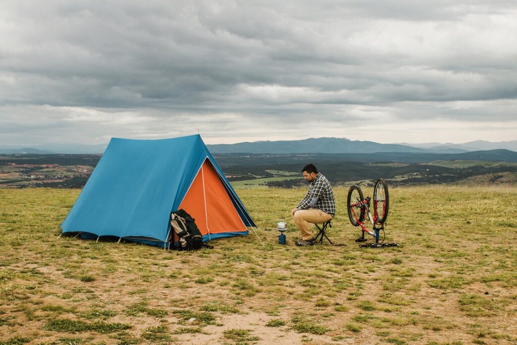 4 Solid Tips for Going on Your First Long-distance Bike Adventure