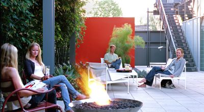 Liven Up Your Backyard: 8 Design Tips on How to Create an Inviting Outdoor Space