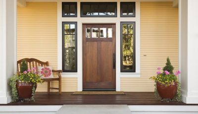 5 Front Door Colors that Add a Touch of Class to Your Home