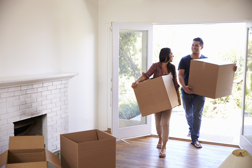 5 Tips For Moving In Together With Boy/Girlfriend