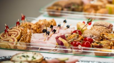 Benefits of Finger Food Catering in a Party