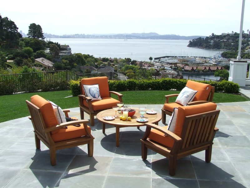 4 Tips for Creating the Perfect Outdoor Entertaining Space
