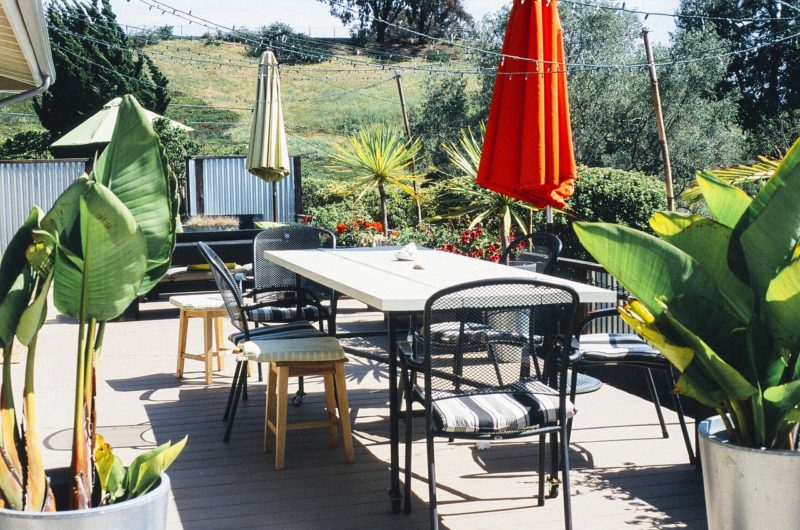 8 Ways to Transform Your Patio or Deck this Summer