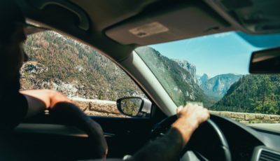 How To Pick the Right Car For a Road Trip