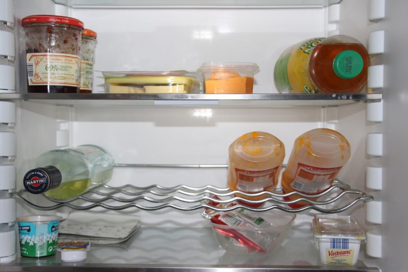 A Guide On Early Warnings Signs to Know You Need To Replace or Repair a Refrigerator