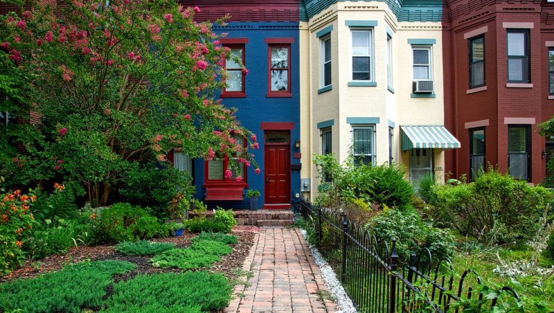 5 Essential Tips on Finding Your Perfect Neighborhood to Live In