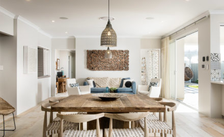 How Would You Choose the Best Quality Timber Dining Tables?