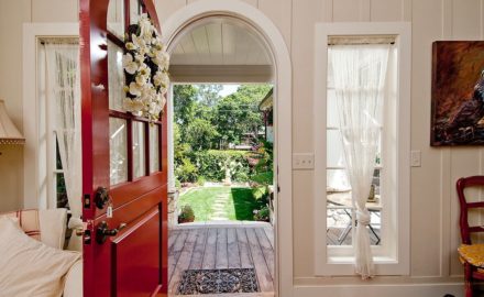 4 Ways to Spruce up Your Windows and Doors