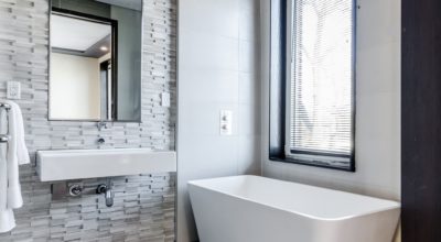4 Tips for Repairing and Upkeeping Your Bathroom