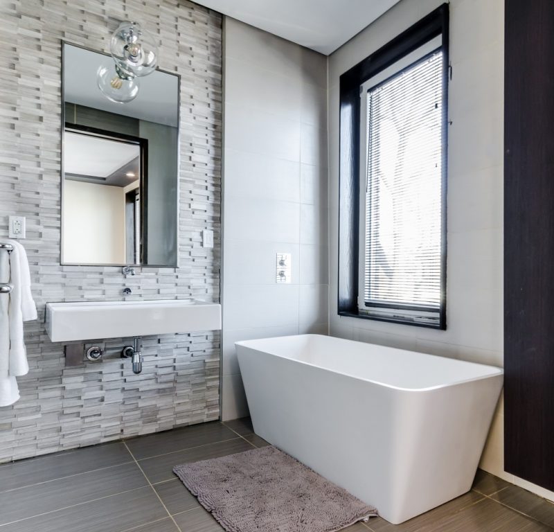 4 Tips for Repairing and Upkeeping Your Bathroom