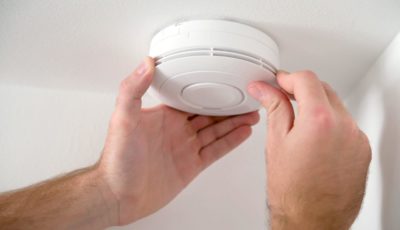 5 Reasons Why Installing Smoke Detectors and Fire Alarms Is Essential
