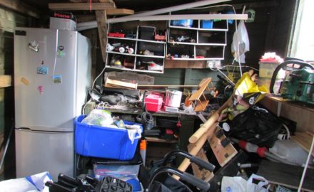 5 Tips to Overhaul Your Cluttered Garage