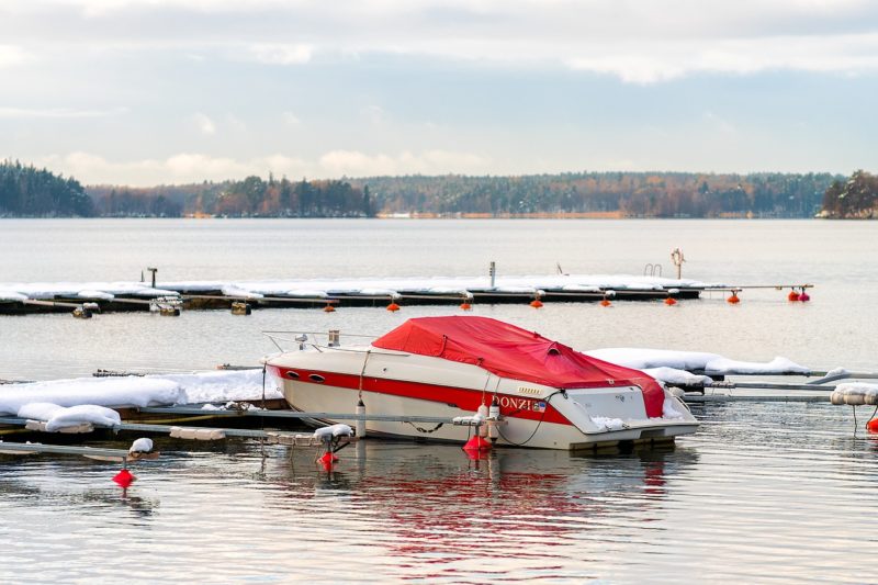 Getting a Family Boat? Where and How to Store it in the Off Season