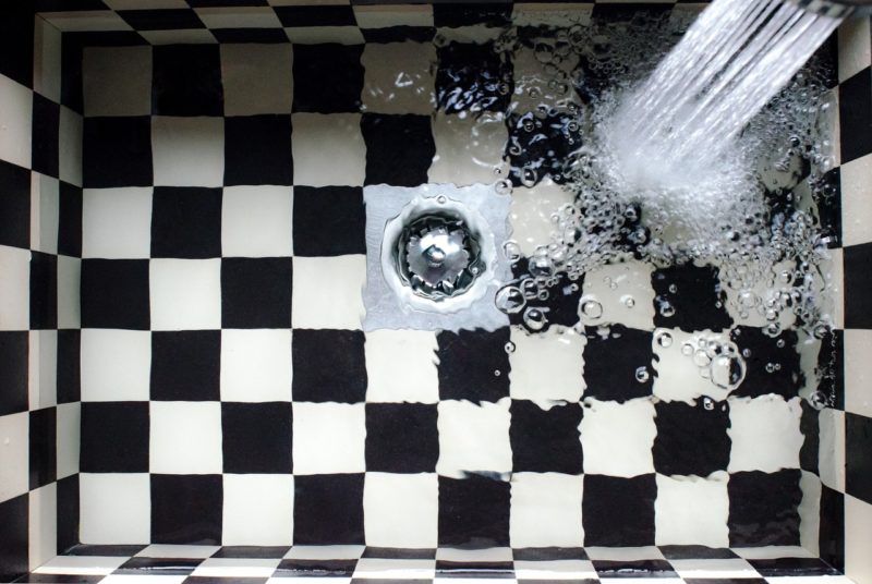 3 Signs That It's Time to Call a Plumber