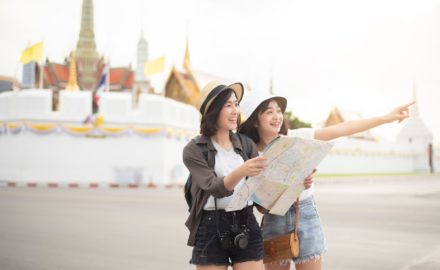Make Your International Trip a Stress-Free with These Tips from Pro-Travelers