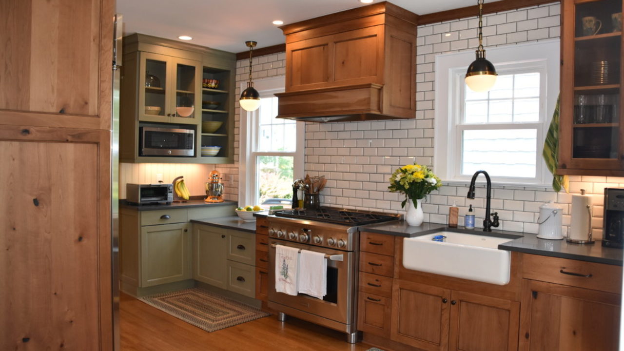 How To Build A Farmhouse Kitchen With Modern Appliances