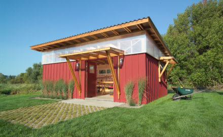 Want to Build a Cheap Storage Shed? Here Are Some Things to Consider
