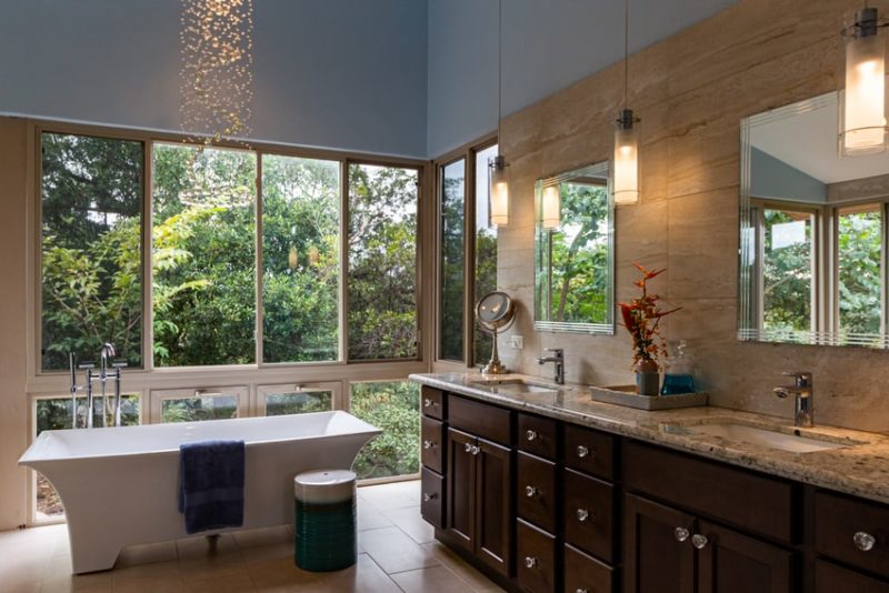 Creating A Luxury Bathroom In Your Home