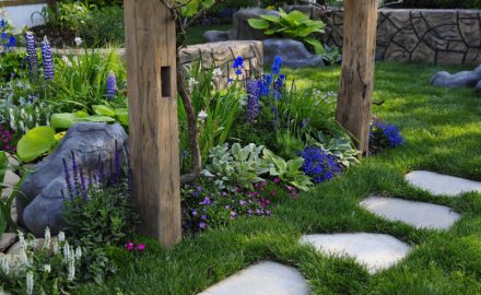 Transform Your Yard Into An Eye Candy With These Beautiful Ideas