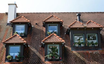 How to Find a Roof That Fits the Aesthetic of Your Home