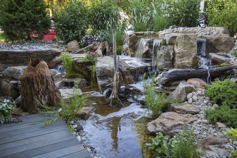 5 Tips on Designing Home Waterfall
