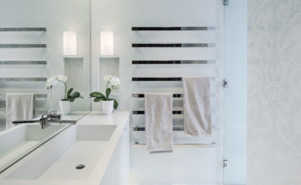Practical Tips for Creating the Magnificent Modern Bathroom of Your Dreams