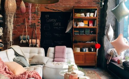 4 Rustic Decor Ideas to Turn Your Room Into a Cozy Getaway Spot