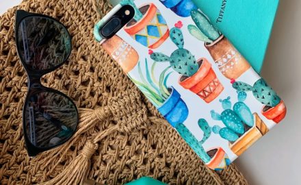 What Your Choice of Phone Case Says About You as a Person