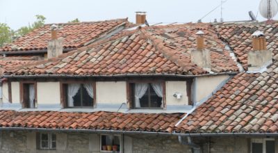 How to Determine When It’s Time to Replace the Roofing on Your House