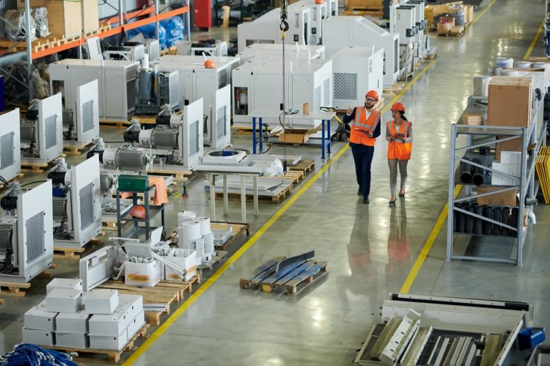 5 Ways To Improve Air Quality In Manufacturing Facilities