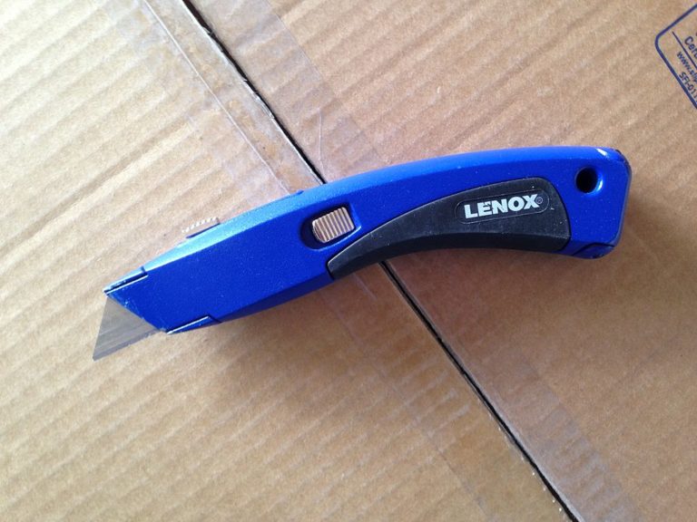 6 Types Of Utility Knives And Their Household Uses BeautyHarmonyLife   Lenox Utility Knife 768x576 