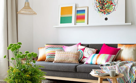 4 Ways to Make Your Small Living Room Feel Bigger