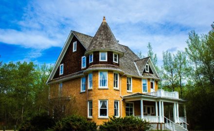3 Important Things to Look Out for When Restoring an Older Home