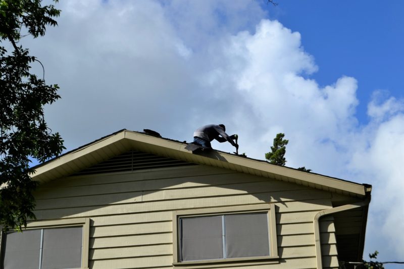 3 Reasons to Act Fast When Your Roof Breaks Down
