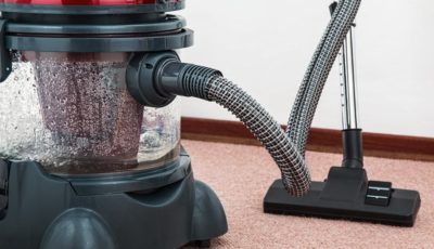 What can I use to dry wet Carpets?