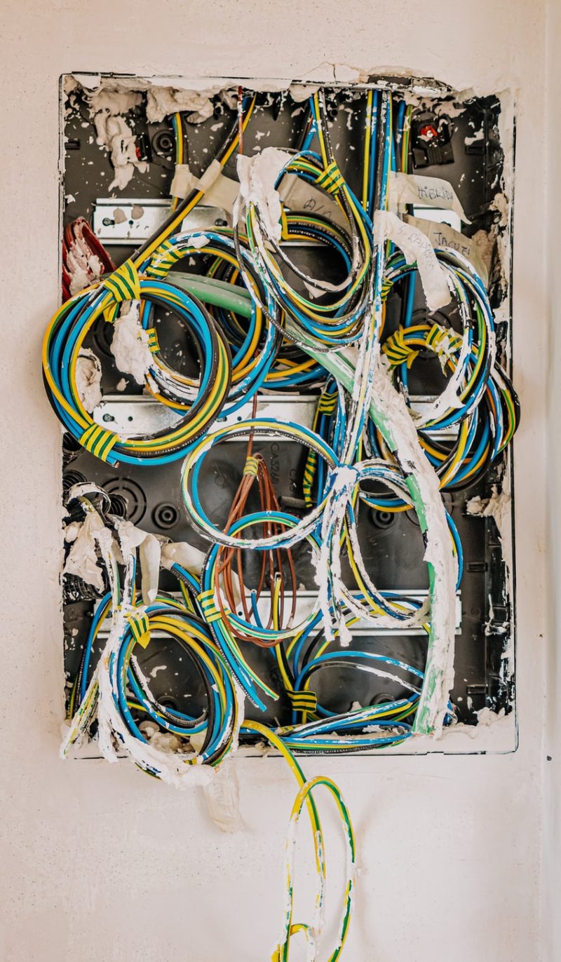 Things to Consider When Hiring An Electrician For Your Home