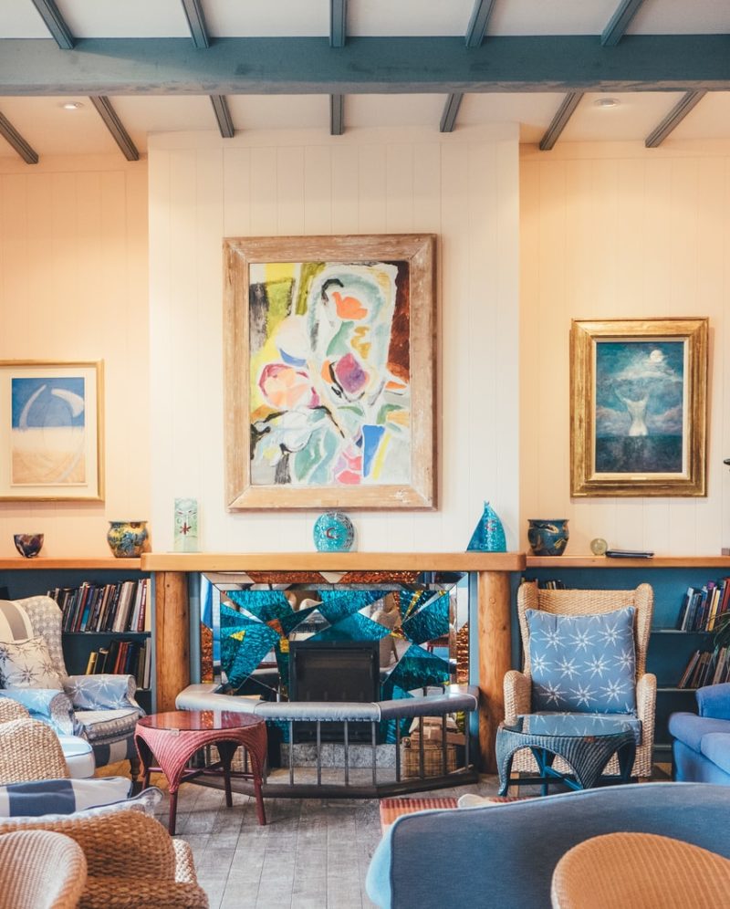 3 Tips for Selecting Art for Your Home