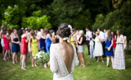 How to Conduct Weddings Safely During COVID-19