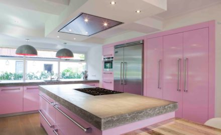 6 Colors to Brighten Up Your Kitchen This Summer